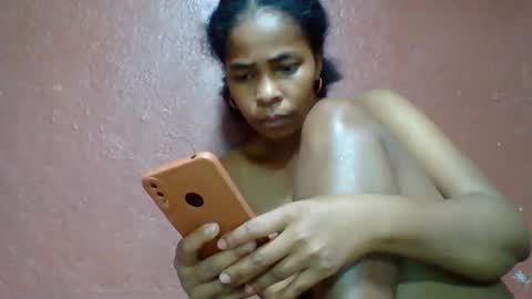 Snapshot of rovaelyah chatting on October 2025 08:11:02 PM rovaelyah online show from October 2025 08:11:02 PM