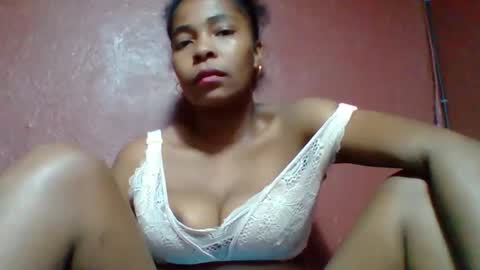 rovaelyah online show from January 2026 05:22:02 AM