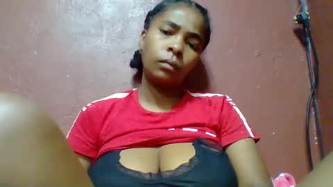 rovaelyah online show from May 2026 08:36:02 PM