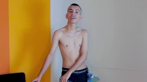 Rowan online show from October 2025 01:34:02 PM