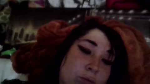 rowanlovescreampiez online show from February 2026 04:45:01 AM