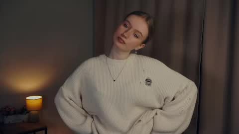 Stella online show from February 2025 01:09:02 PM