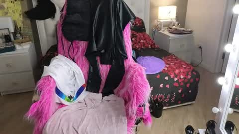 Roxalana online show from July 2026 10:45:01 PM