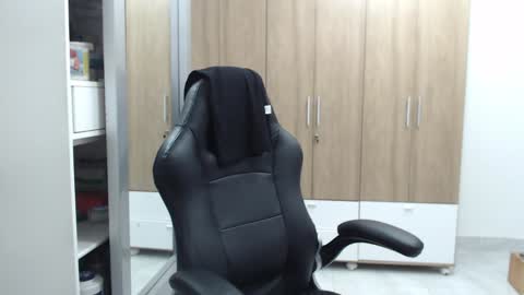 Roxana online show from December 2024 09:17:01 PM