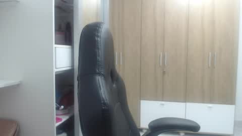 Roxana online show from February 2025 01:03:02 AM