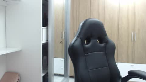 Roxana online show from March 2025 12:29:02 AM