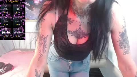Roxanne online show from April 2026 01:15:01 PM