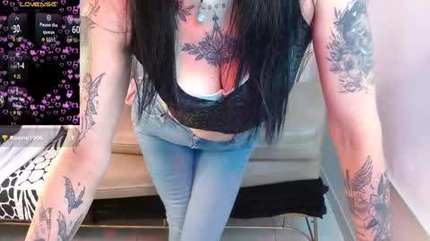 Roxanne online show from May 2026 08:50:02 PM