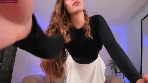 Snapshot of roxannehill_ chatting on February 2026 12:56:02 PM Roxanne Hill online show from February 2026 12:56:02 PM