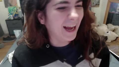 Snapshot of roxanneroulette chatting on January 2025 02:05:01 PM Silver online show from January 2025 02:05:01 PM