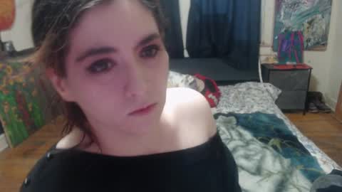 Snapshot of roxanneroulette chatting on January 2025 11:43:01 PM Silver online show from January 2025 11:43:01 PM