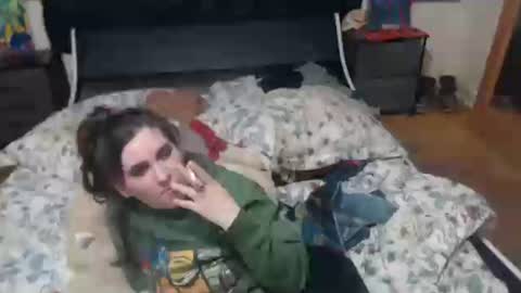 Snapshot of roxanneroulette chatting on January 2025 12:09:01 AM Silver online show from January 2025 12:09:01 AM