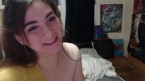 Snapshot of roxanneroulette chatting on January 2025 12:17:02 AM Silver online show from January 2025 12:17:02 AM