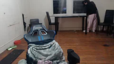 Snapshot of roxanneroulette chatting on February 2025 06:32:01 AM Silver online show from February 2025 06:32:01 AM