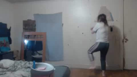 Snapshot of roxanneroulette chatting on March 2025 01:30:02 PM Silver online show from March 2025 01:30:02 PM