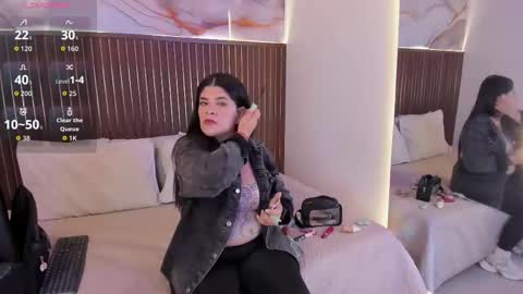 Roxie  online show from September 2025 11:37:01 AM