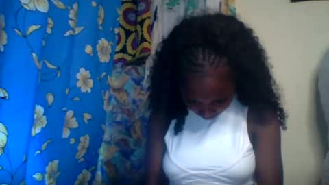 Roxilita online show from July 2026 02:30:01 PM