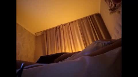 Snapshot of roxolanaa_sexy chatting on December 2024 02:08:01 AM ROXOLANAA SEXY online show from December 2024 02:08:01 AM