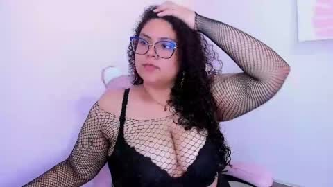 Roxana online show from April 2026 03:53:02 AM
