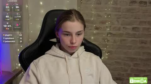 Roxieex ABBY online show from April 2026 07:41:01 PM