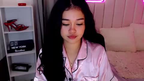 roxxy_blossom online show from October 2025 04:12:01 AM