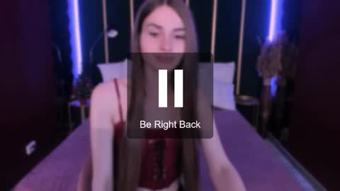 Snapshot of roxy_kisss chatting on December 2025 09:49:01 AM Roxy online show from December 2025 09:49:01 AM