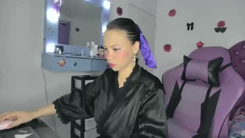 Roxy online show from May 2026 02:08:02 AM
