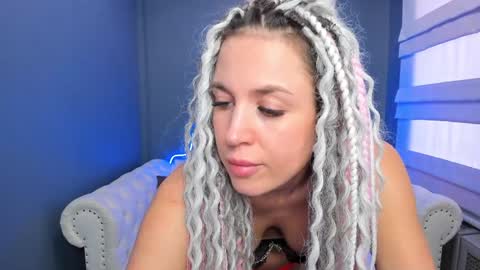 Snapshot of roxy_mars chatting on January 2025 08:11:02 AM Roxy online show from January 2025 08:11:02 AM