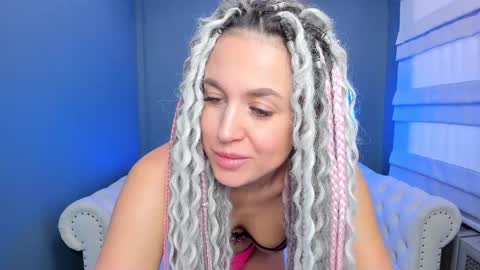 Snapshot of roxy_mars chatting on January 2025 05:05:01 AM Roxy online show from January 2025 05:05:01 AM