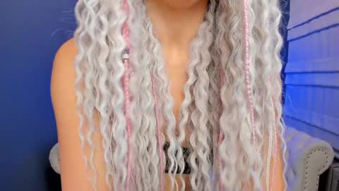 Snapshot of roxy_mars chatting on January 2025 02:04:02 AM Roxy online show from January 2025 02:04:02 AM