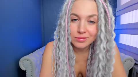 Snapshot of roxy_mars chatting on January 2025 07:32:02 AM Roxy online show from January 2025 07:32:02 AM