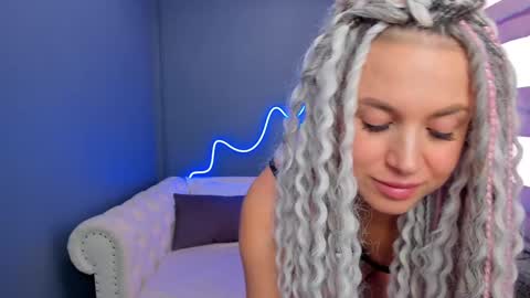 Snapshot of roxy_mars chatting on January 2025 05:09:01 AM Roxy online show from January 2025 05:09:01 AM