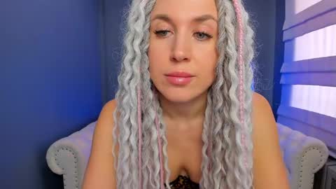 Snapshot of roxy_mars chatting on February 2025 07:57:02 AM Roxy online show from February 2025 07:57:02 AM