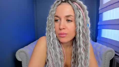 Snapshot of roxy_mars chatting on February 2025 08:10:01 AM Roxy online show from February 2025 08:10:01 AM