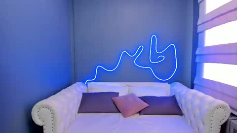 Snapshot of roxy_mars chatting on February 2025 07:16:02 AM Roxy online show from February 2025 07:16:02 AM