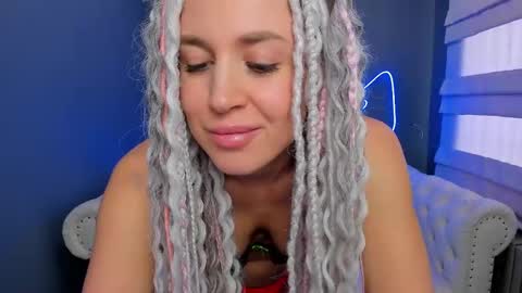 Snapshot of roxy_mars chatting on February 2025 05:14:02 AM Roxy online show from February 2025 05:14:02 AM