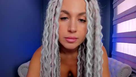 Snapshot of roxy_mars chatting on March 2025 04:54:02 AM Roxy online show from March 2025 04:54:02 AM