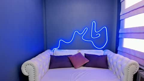 Snapshot of roxy_mars chatting on March 2025 07:58:02 AM Roxy online show from March 2025 07:58:02 AM