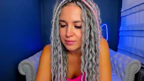 Snapshot of roxy_mars chatting on September 2025 02:16:01 AM Roxy online show from September 2025 02:16:01 AM