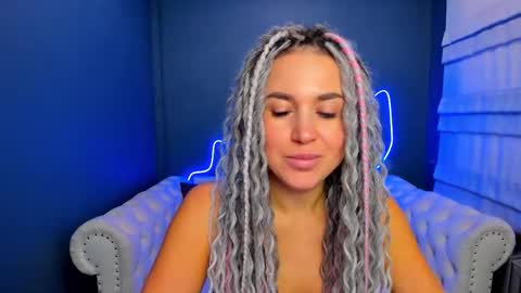 Snapshot of roxy_mars chatting on October 2025 02:22:02 AM Roxy online show from October 2025 02:22:02 AM