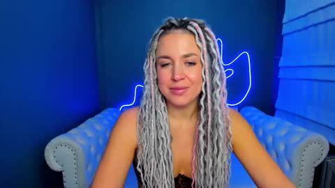 Snapshot of roxy_mars chatting on November 2025 01:16:02 AM Roxy online show from November 2025 01:16:02 AM