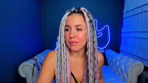 Snapshot of roxy_mars chatting on November 2025 02:32:01 AM Roxy online show from November 2025 02:32:01 AM