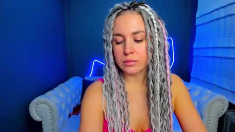 Snapshot of roxy_mars chatting on December 2025 02:10:02 AM Roxy online show from December 2025 02:10:02 AM