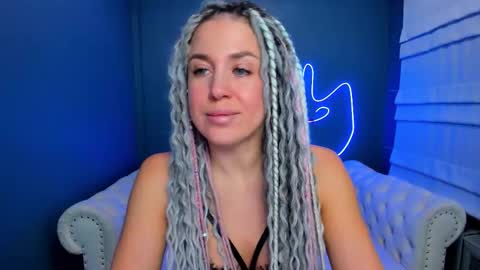 Snapshot of roxy_mars chatting on December 2025 01:22:02 AM Roxy online show from December 2025 01:22:02 AM