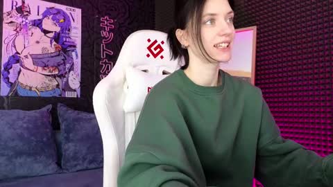 roxy_riot_ online show from March 2025 01:26:01 AM