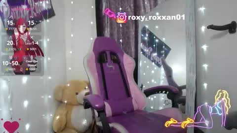 Snapshot of roxy_roxxan chatting on February 2026 09:55:01 PM - online show from February 2026 09:55:01 PM