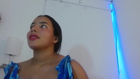 roxy_stone1 online show from November 2025 07:24:02 PM