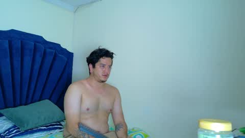 Snapshot of roxyandaron2 chatting on April 2026 12:06:01 PM RoxyAron online show from April 2026 12:06:01 PM