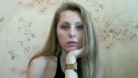 roxyfox18x01 online show from February 2026 08:33:02 AM