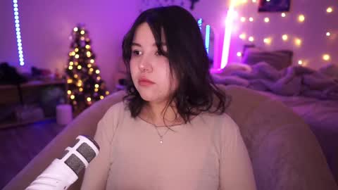 Snapshot of roxysuh chatting on December 2024 09:39:02 AM roxysuh online show from December 2024 09:39:02 AM